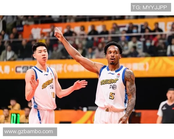 广东队与广厦队精彩对决回顾分析全场亮点与关键时刻逐一解读